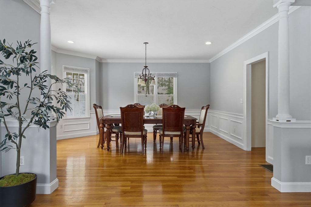 7 Grindstone Ct Property Photo 9