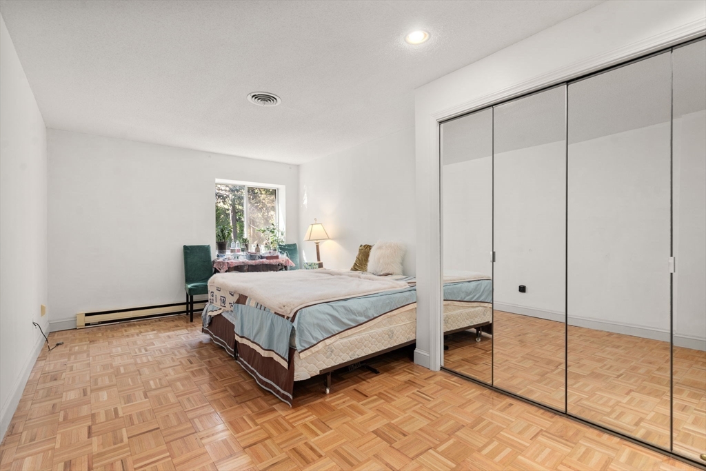 1202 Greendale Avenue # 124 Property Photo 15
