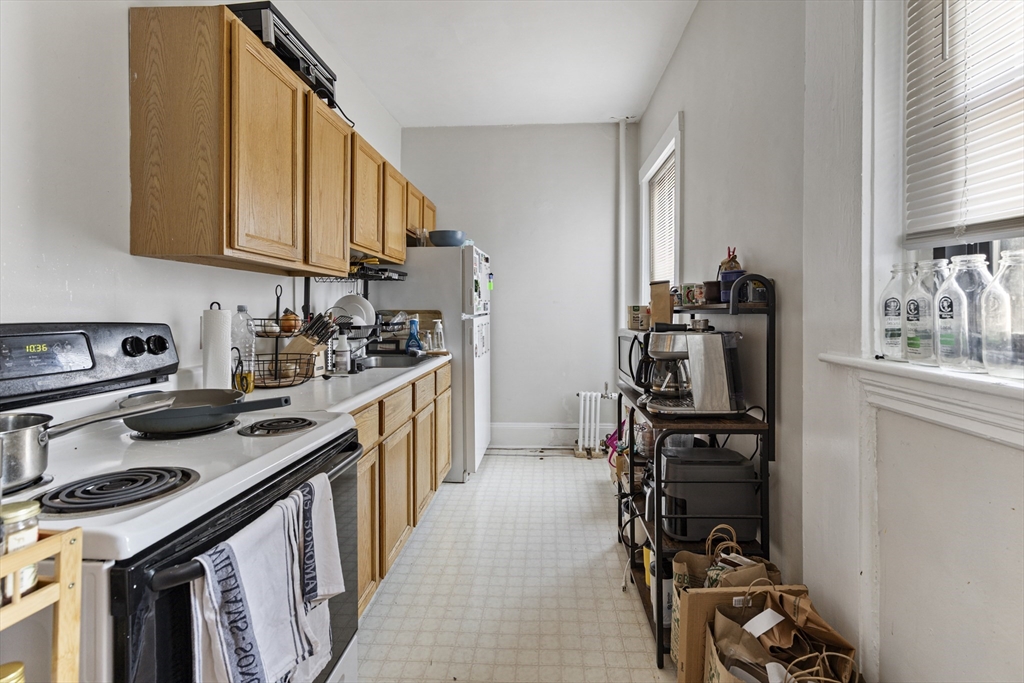 1039 Massachusetts Avenue Property Photo 8