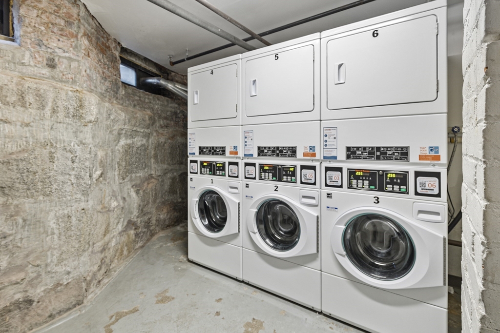 1039 Massachusetts Avenue Property Photo 10