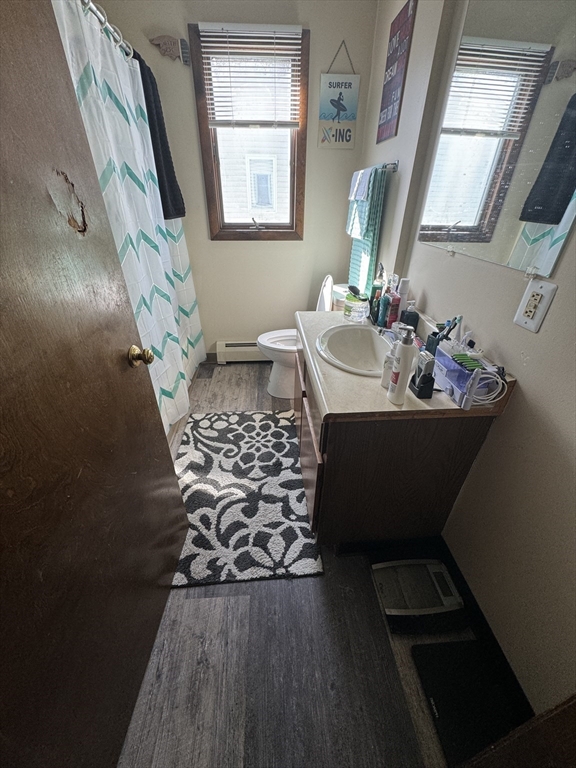 884-886 Saint James Ave Property Photo 5