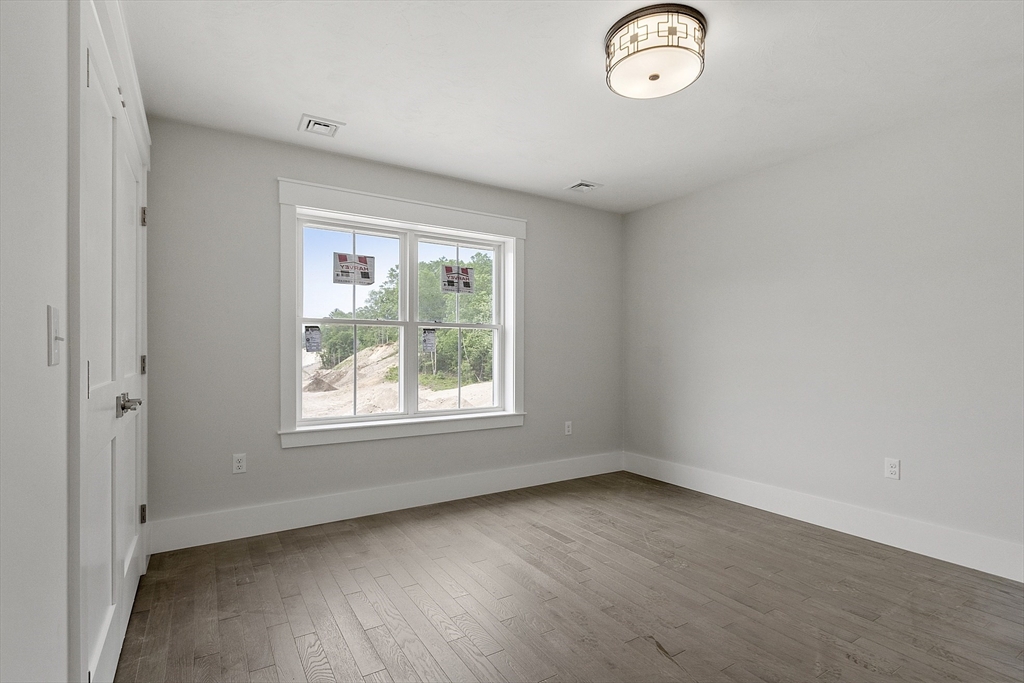 22 Waites Crossing Property Photo 20