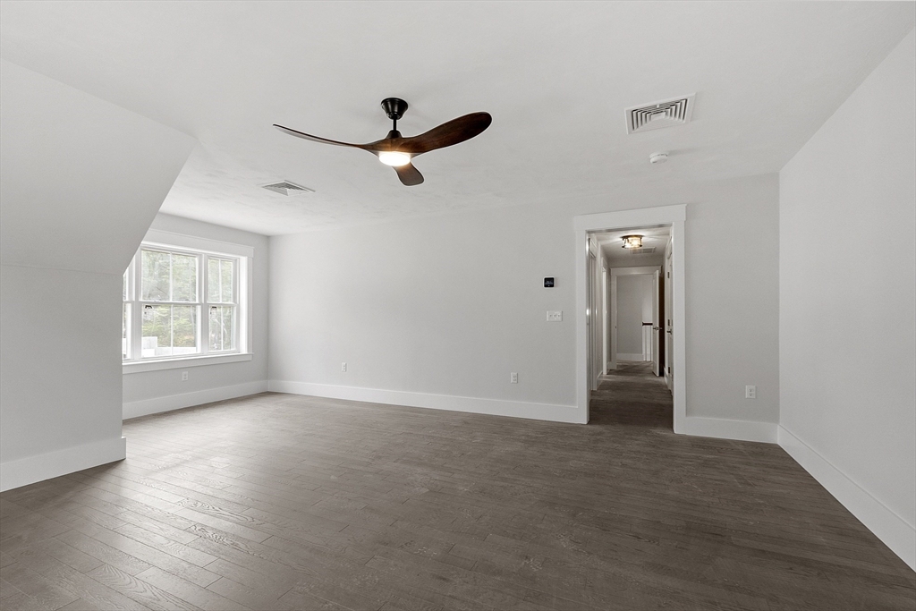 22 Waites Crossing Property Photo 22