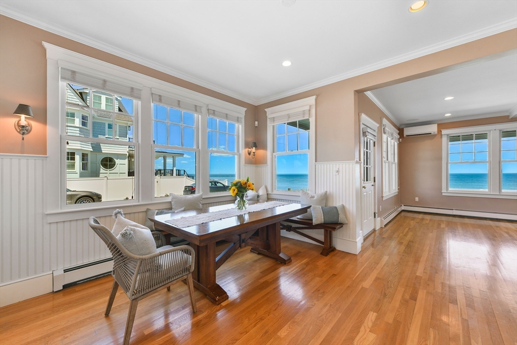 351 Beach Ave Property Photo 5