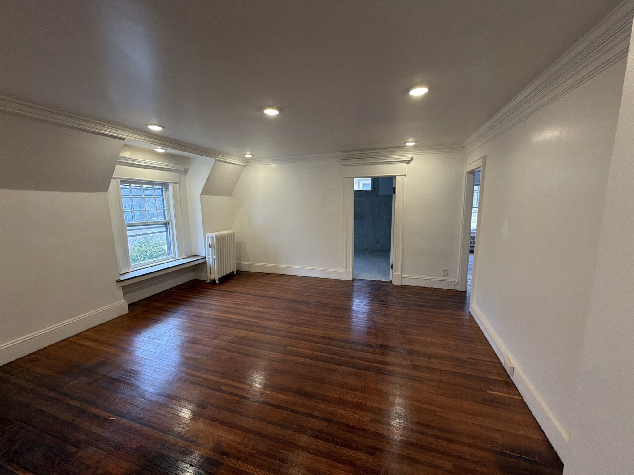 194 Sumner Ave Property Photo 23