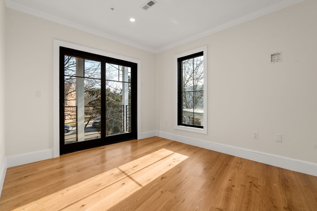 34 Vinton Street # 1 Property Photo 8