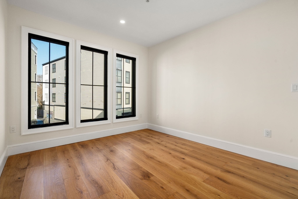 34 Vinton Street # 1 Property Photo 16