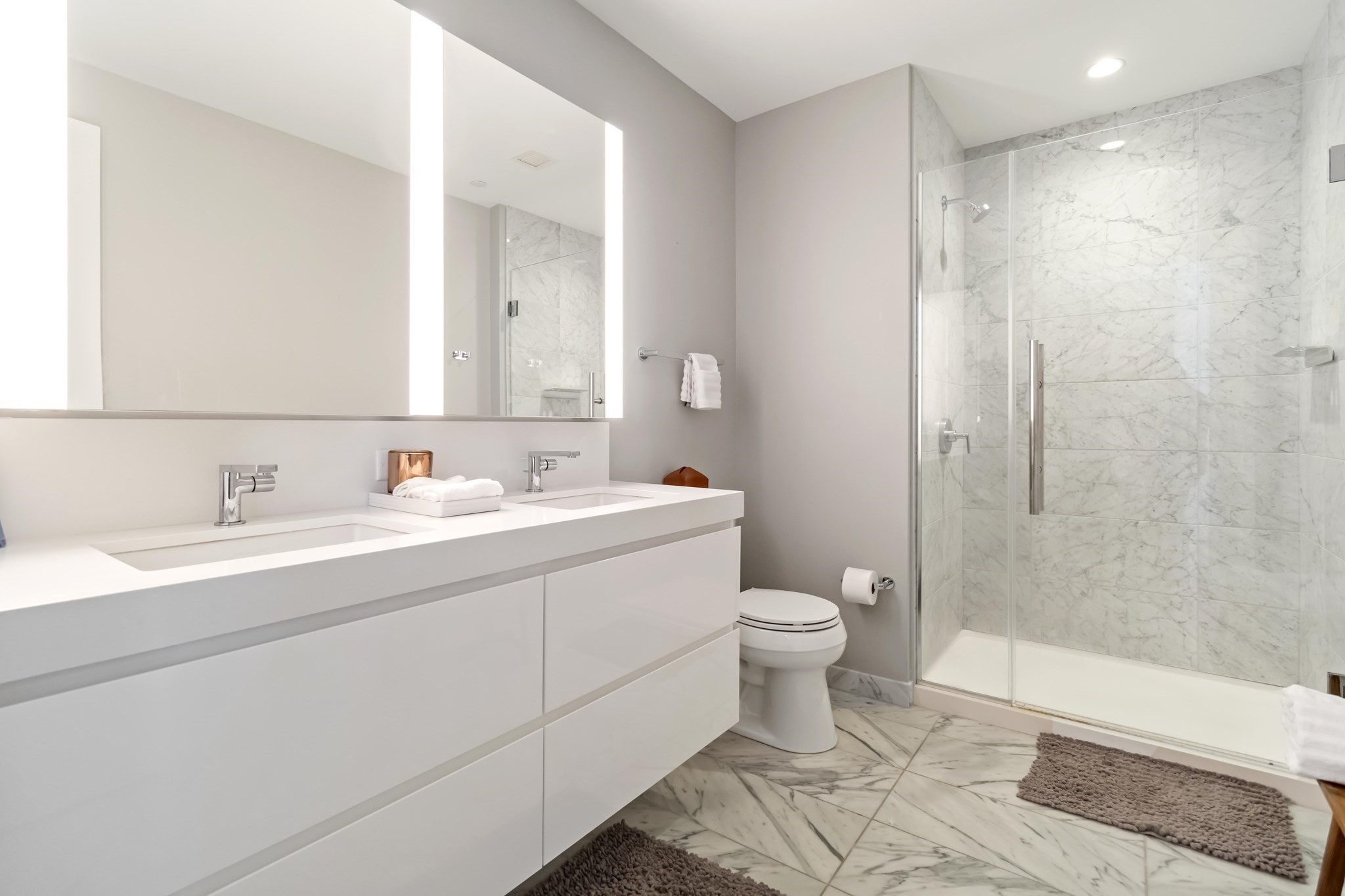 133 Seaport Blvd # 2007 Property Photo 10