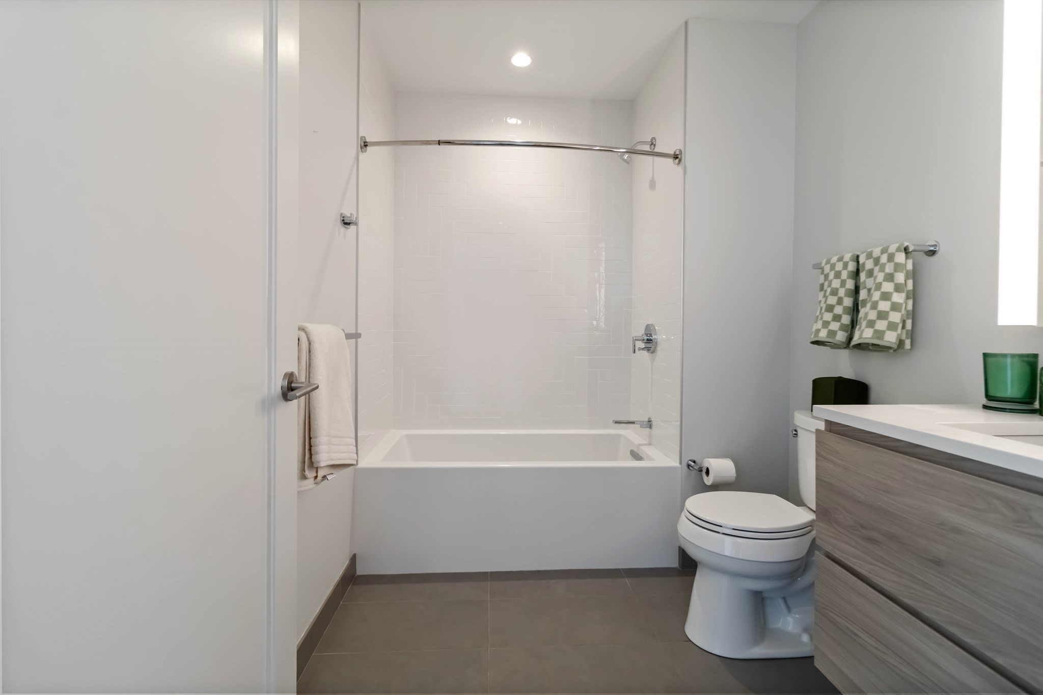133 Seaport Blvd # 2007 Property Photo 14
