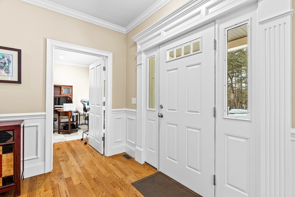 10 Crisileo Way Property Photo 7
