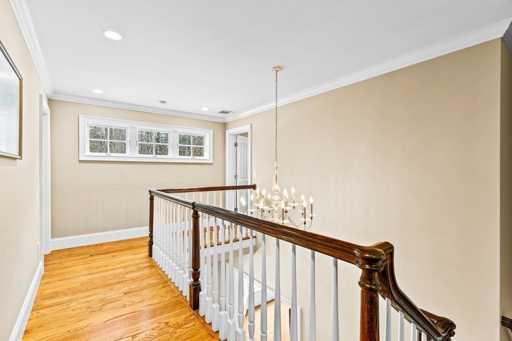 10 Crisileo Way Property Photo 16