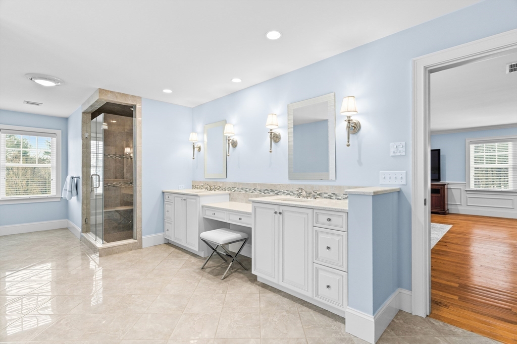 10 Crisileo Way Property Photo 23