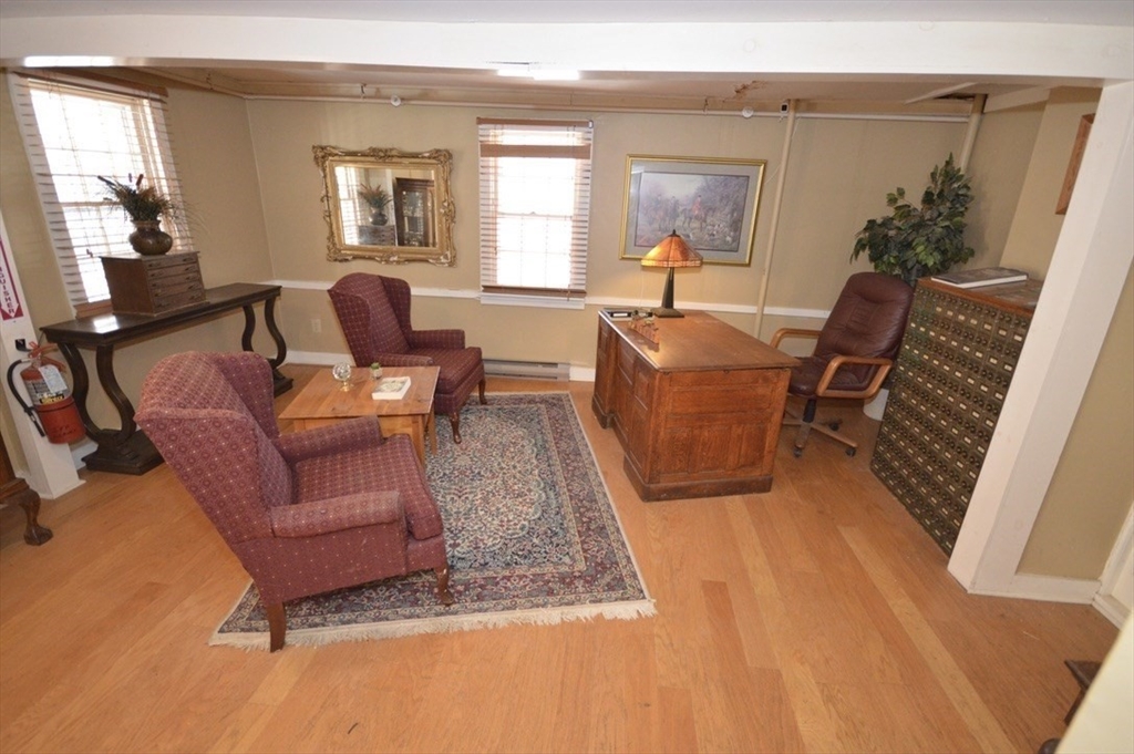 720 Kearsarge Property Photo 6