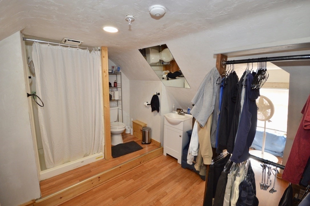 720 Kearsarge Property Photo 14