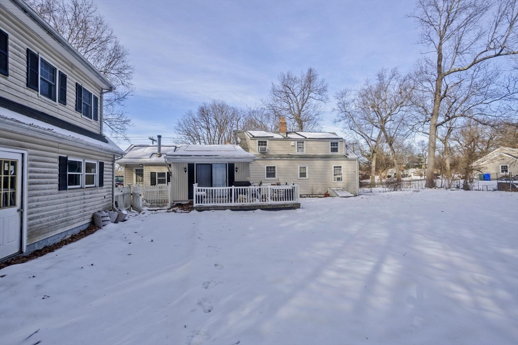 647 Plumtree Rd Property Photo 22