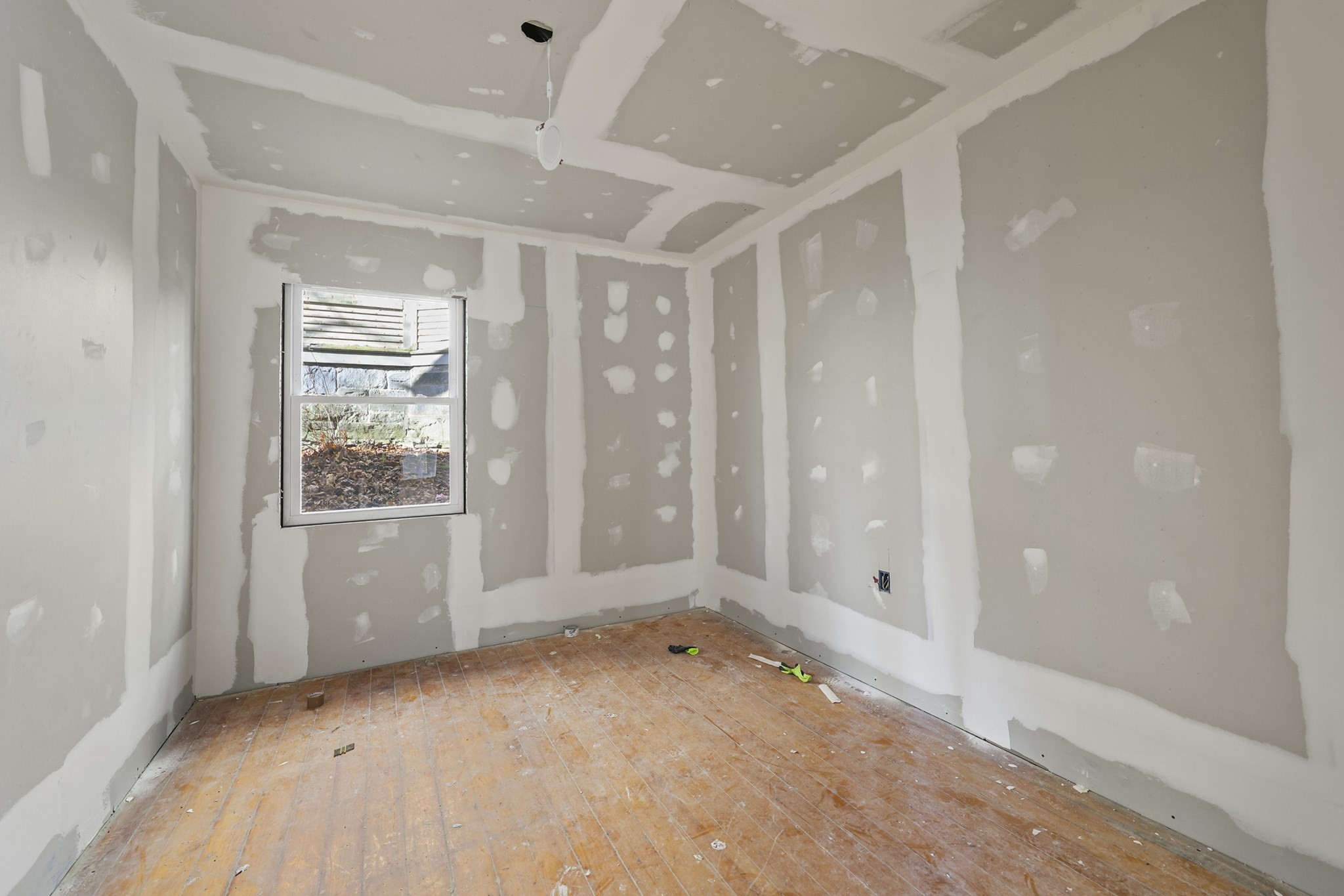 73-75 Hall St Property Photo 10