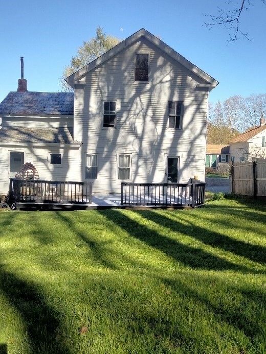 40 Hillside Ave Property Photo 6