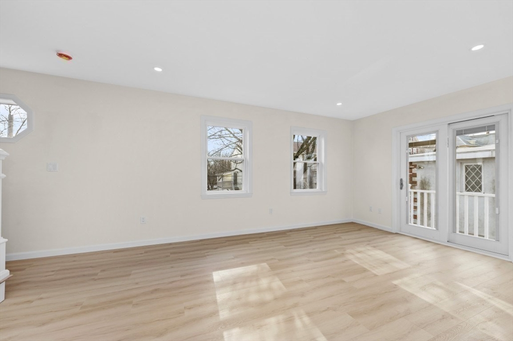 48 Ash Ave # B Property Photo 13
