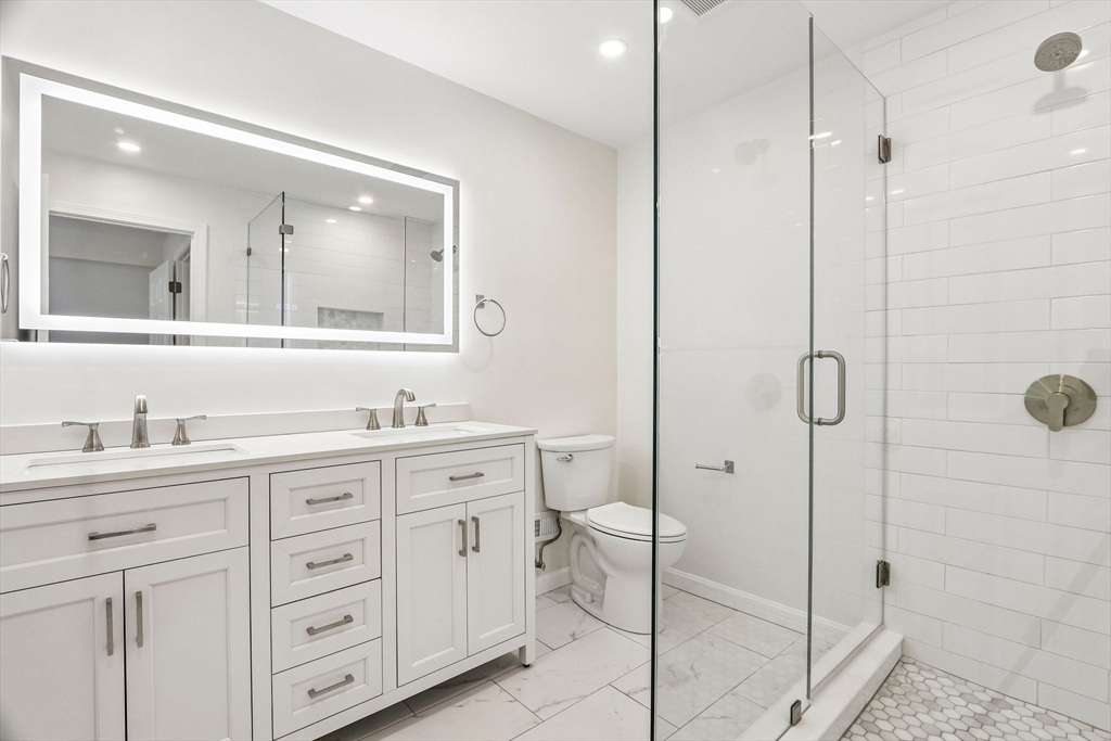 48 Ash Ave # B Property Photo 26