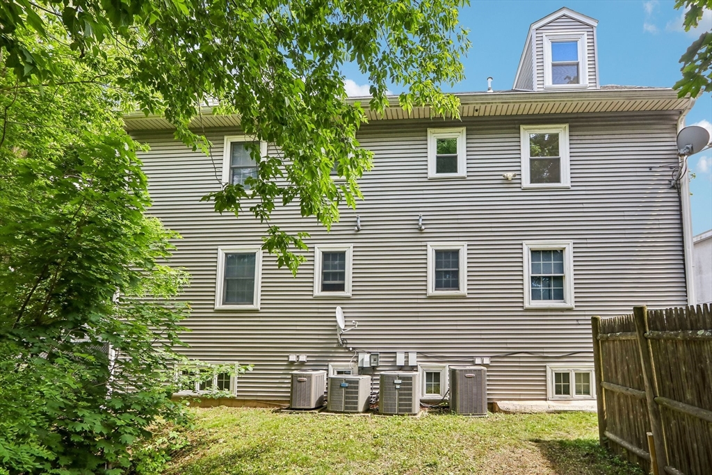 48 Ash Ave # B Property Photo 29