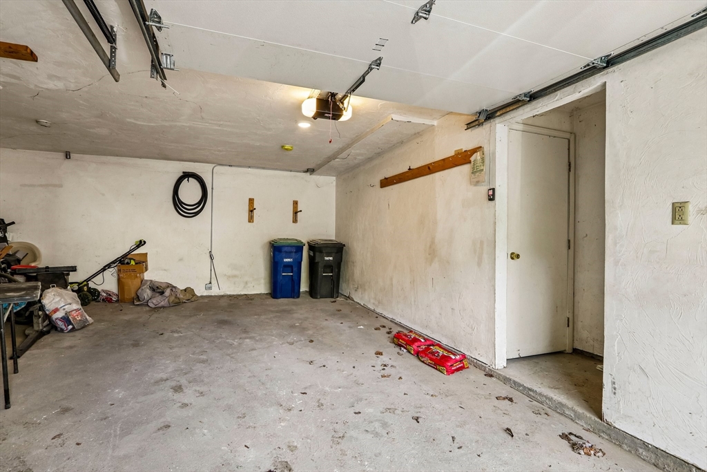 48 Ash Ave # B Property Photo 32