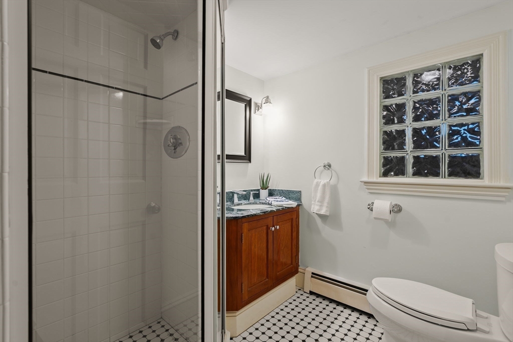 59 Harbor Ave Property Photo 34