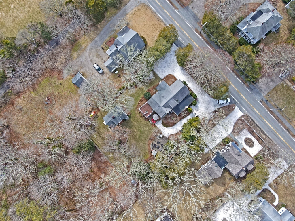 552 Main St Property Photo 40