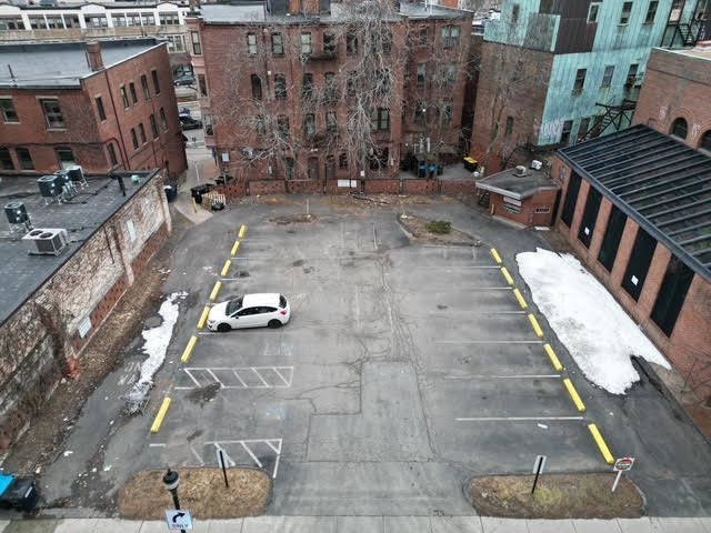 25 Webster St Property Photo 1