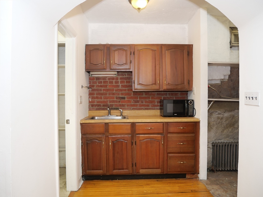 259 W Newton # 3 Property Photo 1