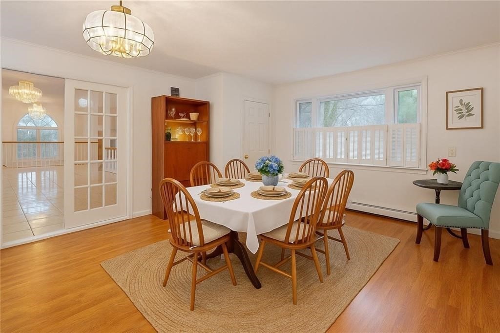 56 Pleasant View Ave Property Photo 3