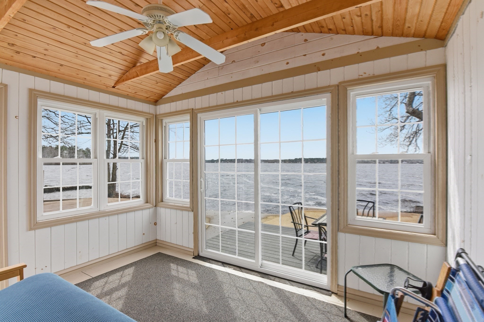 16 Norfolk St.