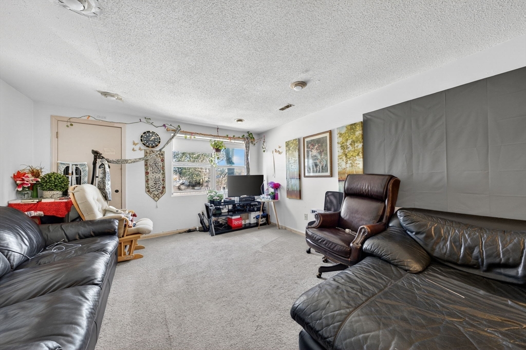 15 Longworth Ave # 226 Property Photo 4