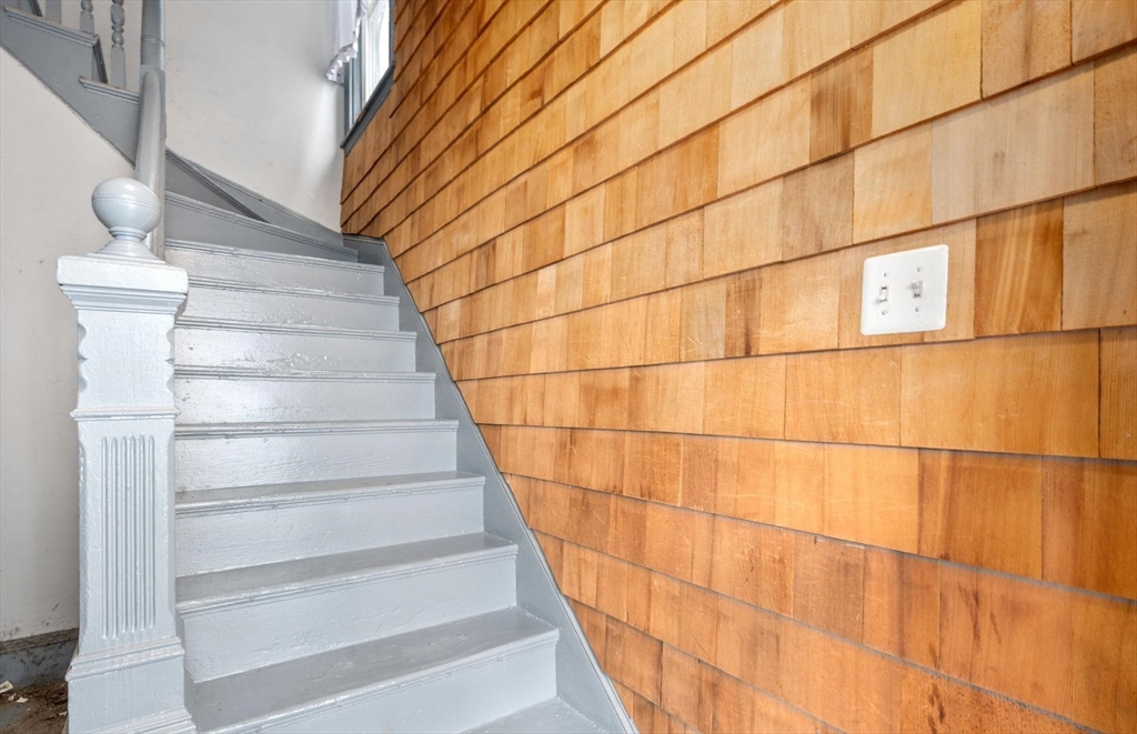 8 Haverford St Property Photo 11