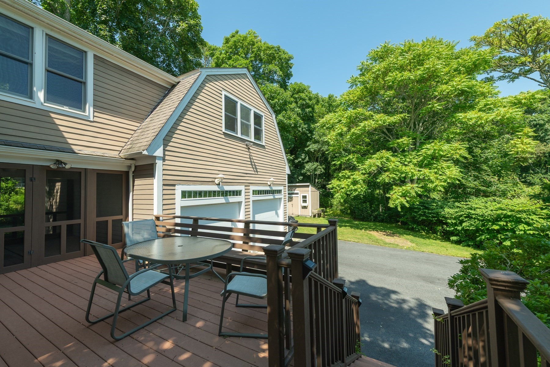 537 W Falmouth Hwy Property Photo 5