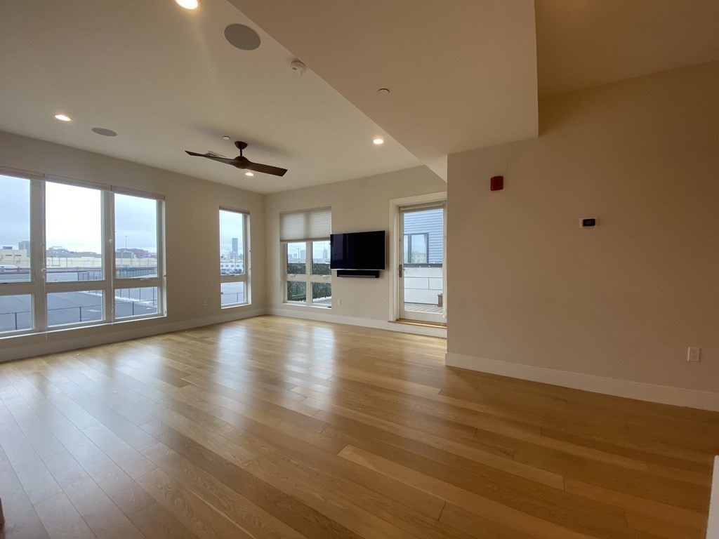 488 Dorchester Ave # 2b Property Photo 3