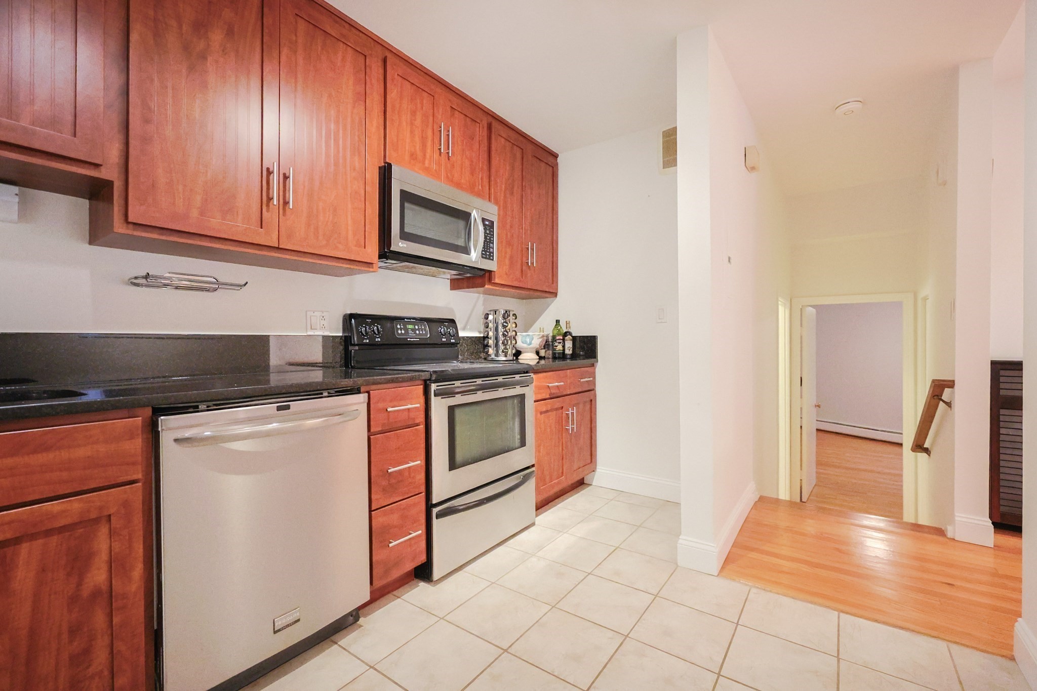 69 East Berkeley St # 1 Property Photo 1