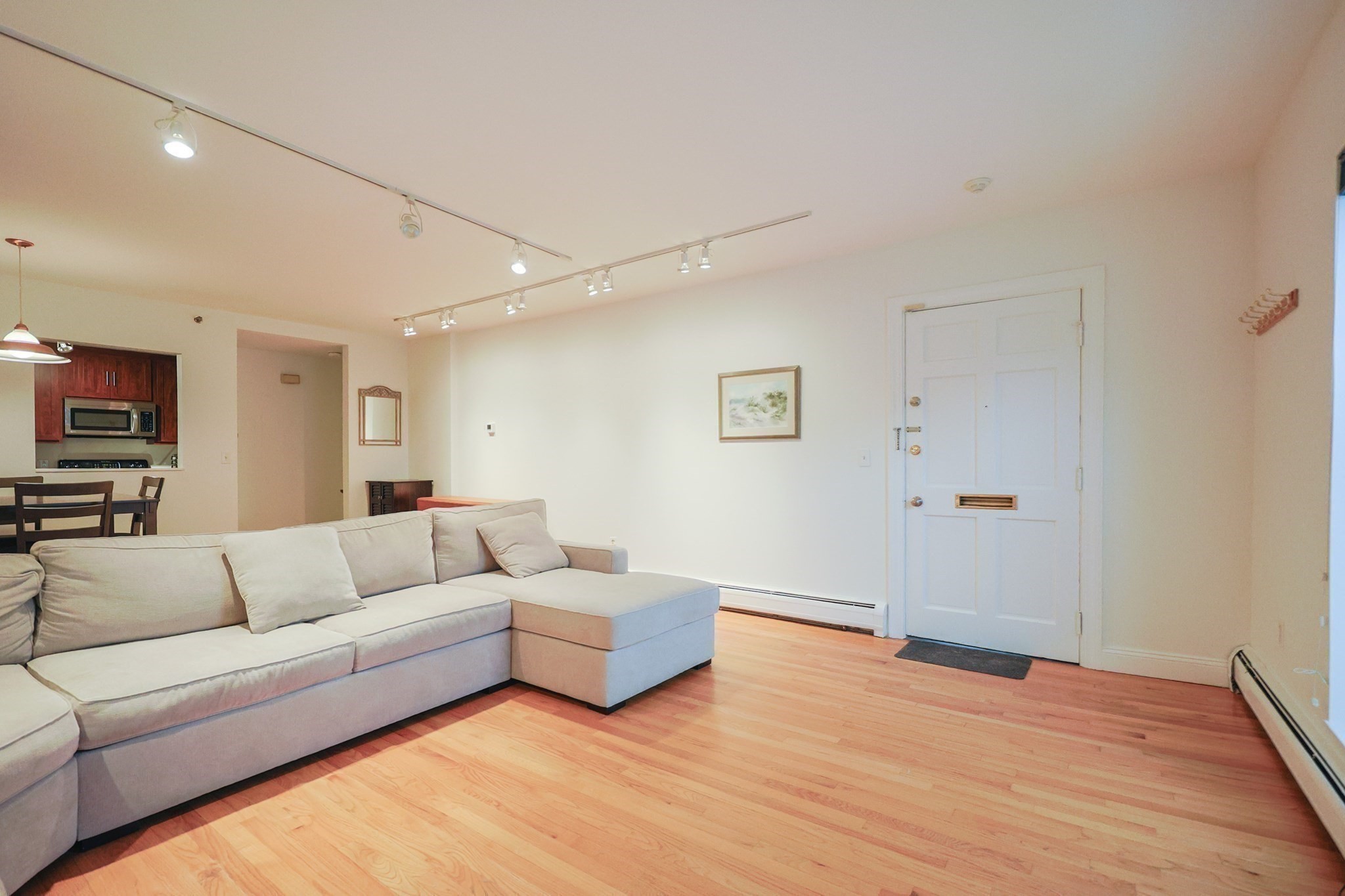 69 East Berkeley St # 1 Property Photo 6