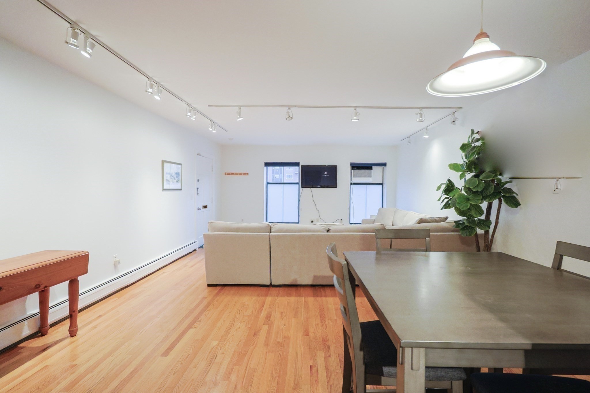 69 East Berkeley St # 1 Property Photo 14