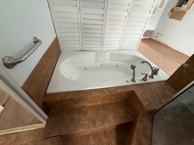 399 Main St Property Photo 19