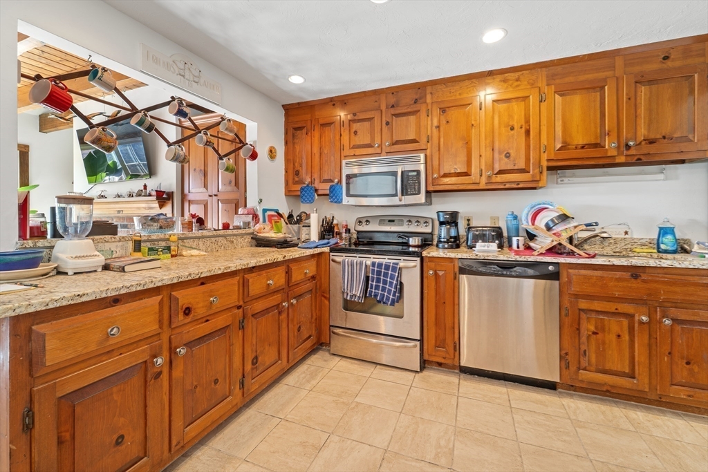 724 Route 28 # 2d Property Photo 6