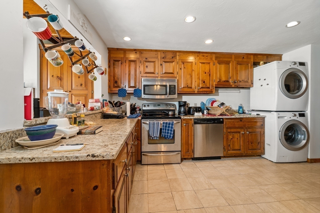 724 Route 28 # 2d Property Photo 7