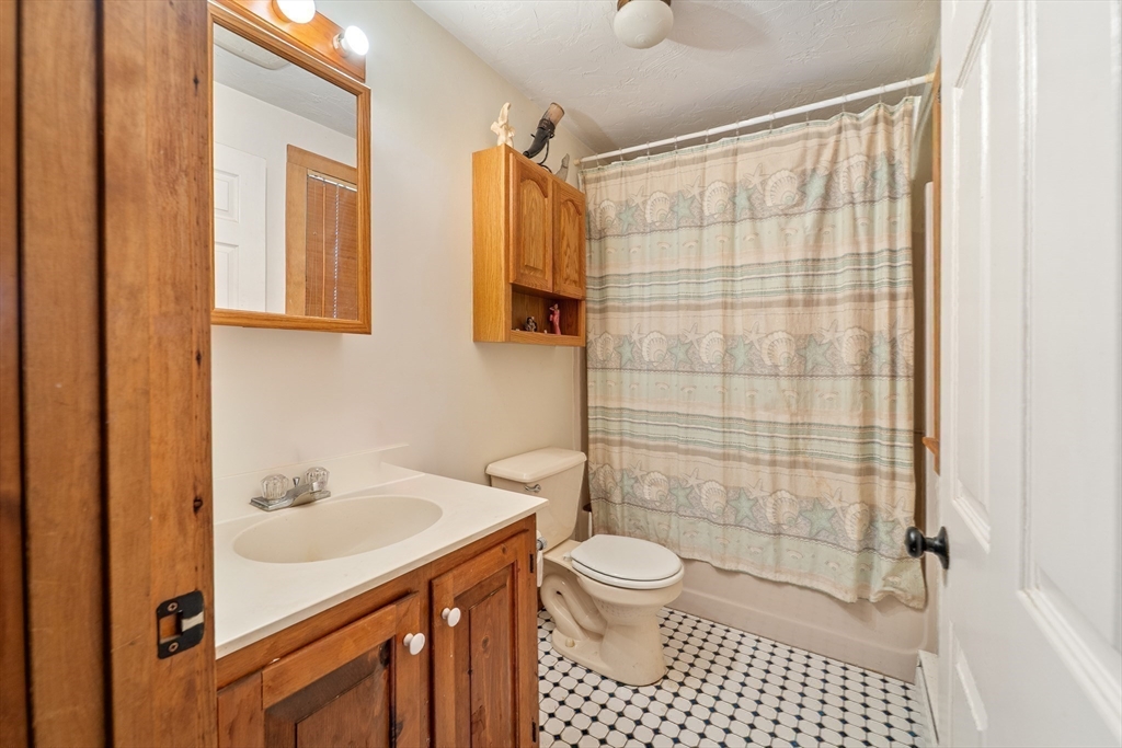 724 Route 28 # 2d Property Photo 17