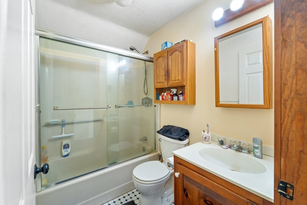 724 Route 28 # 2d Property Photo 21