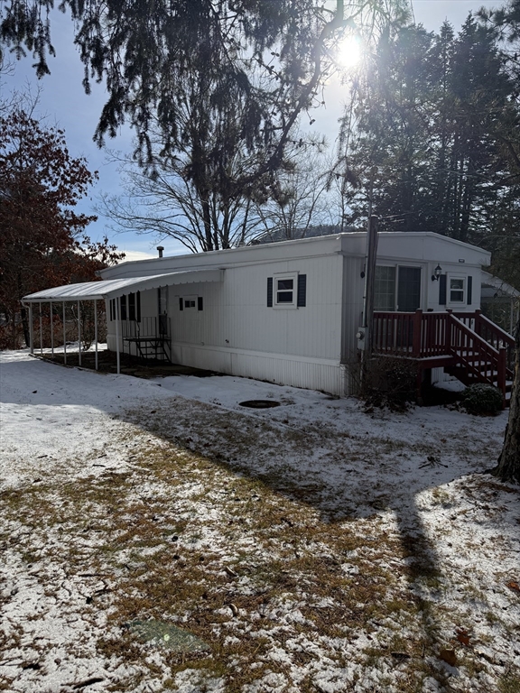 4 Center Street Property Photo 1