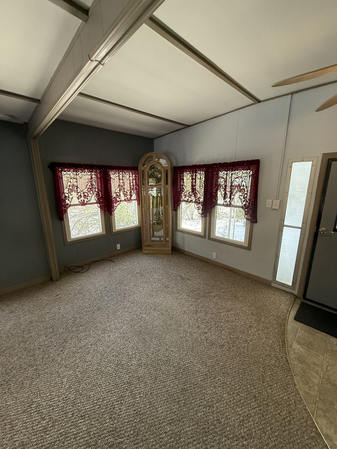 4 Center Street Property Photo 8