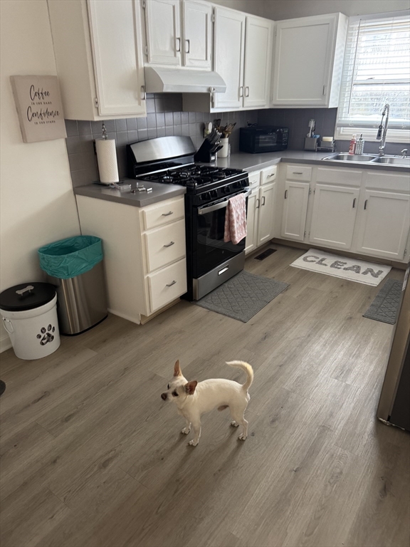 200 Crescent St Property Photo 6