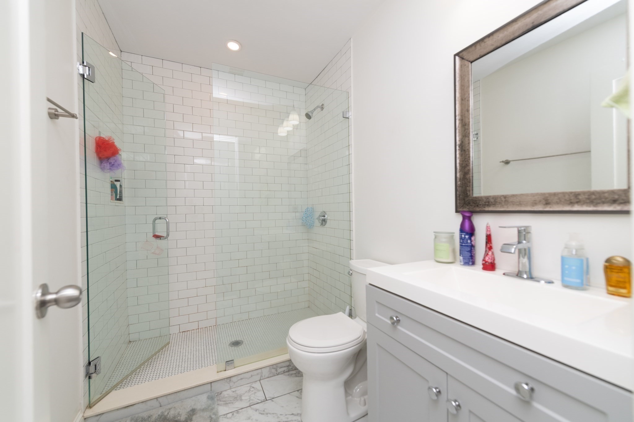 301-305 Dudley Street Property Photo 10