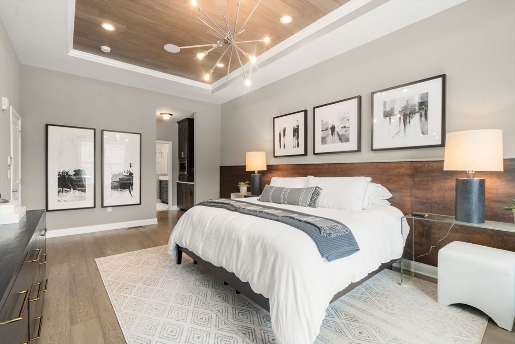 8 Glen Ellen Blvd # 8 Property Photo 10