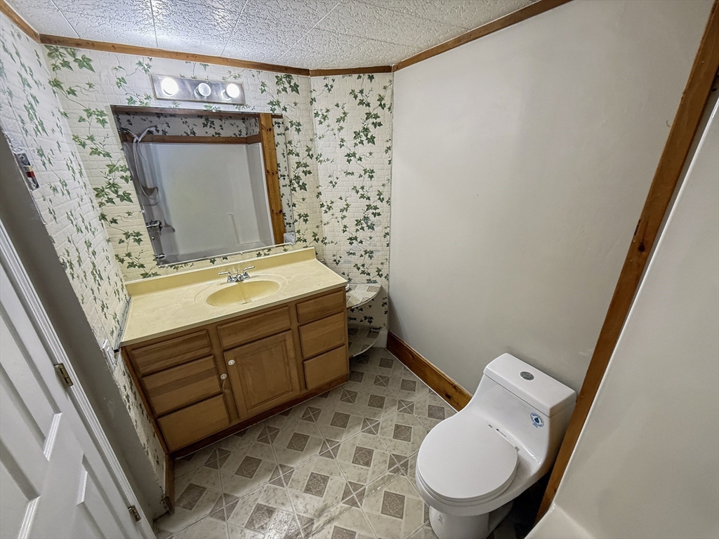 815-819 River St Property Photo 7