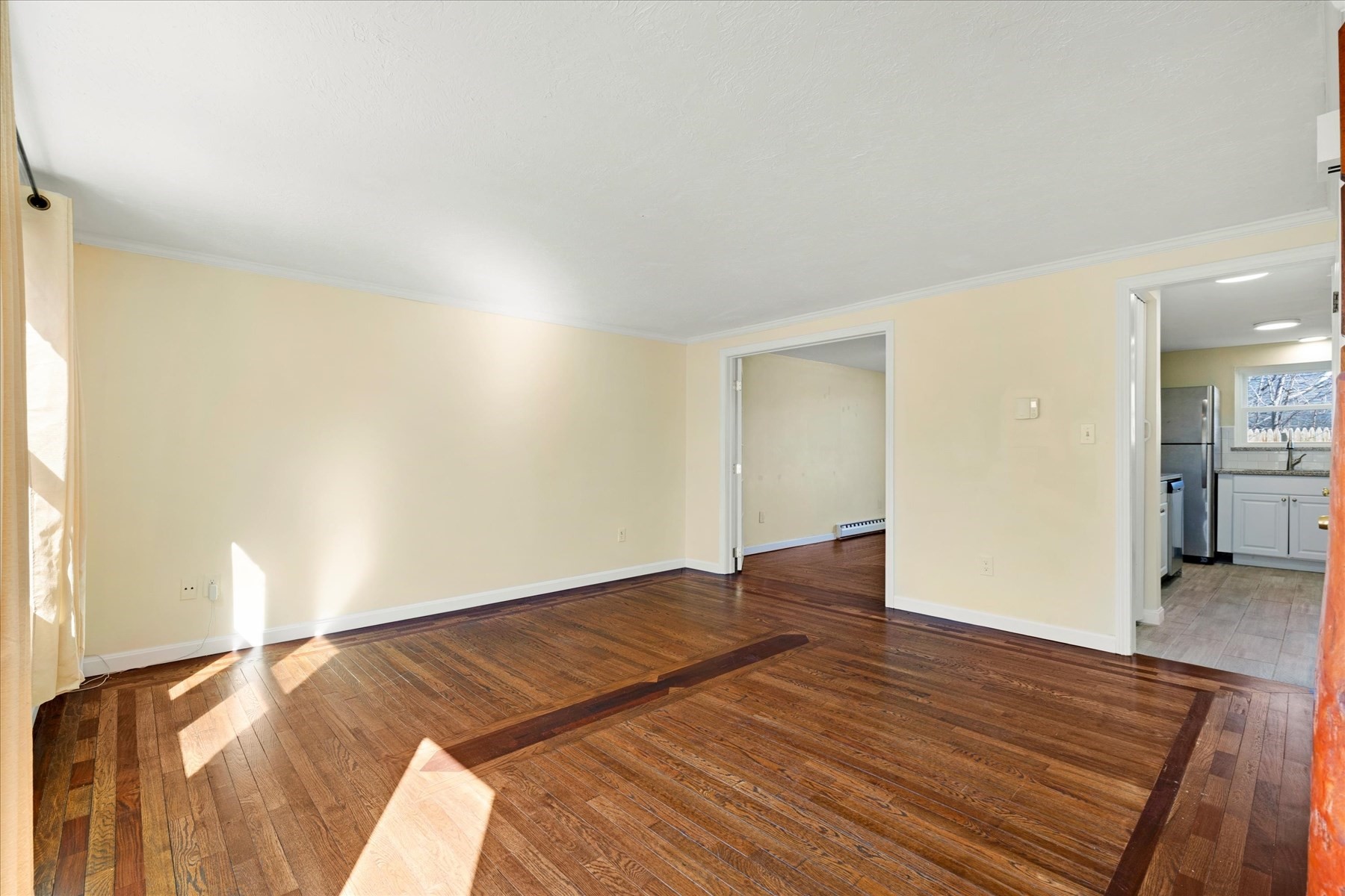 405 Village Dr # 405 Property Photo 4